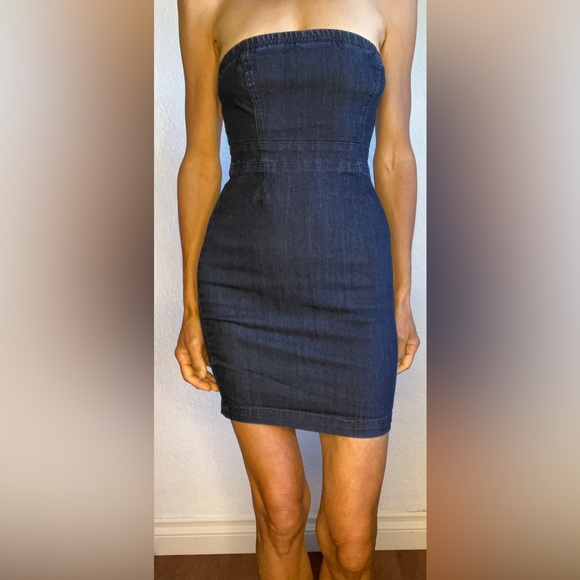 Forever 21 Strapless Blue Denim Mini Dress (S) - Picture 13 of 15